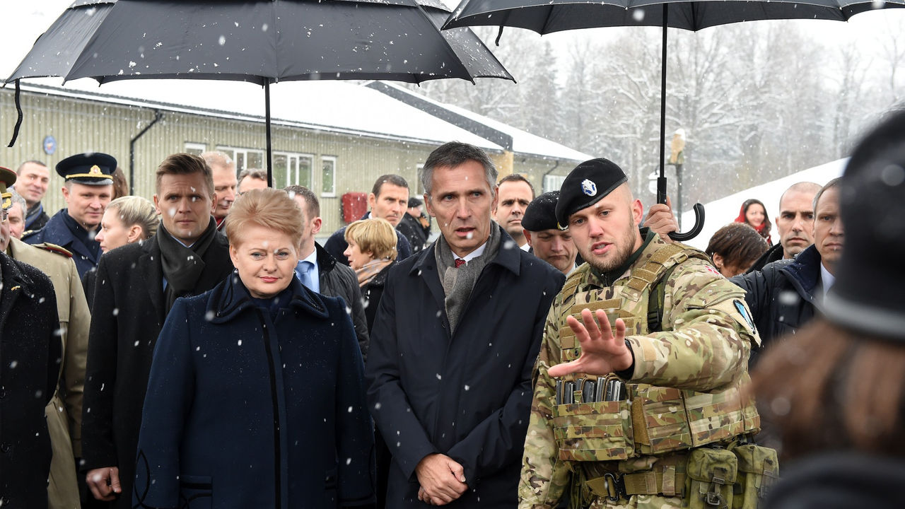 NATO Secretary General Jens Stoltenberg and Ms Dalia Grybauskaite, President of Lithuania