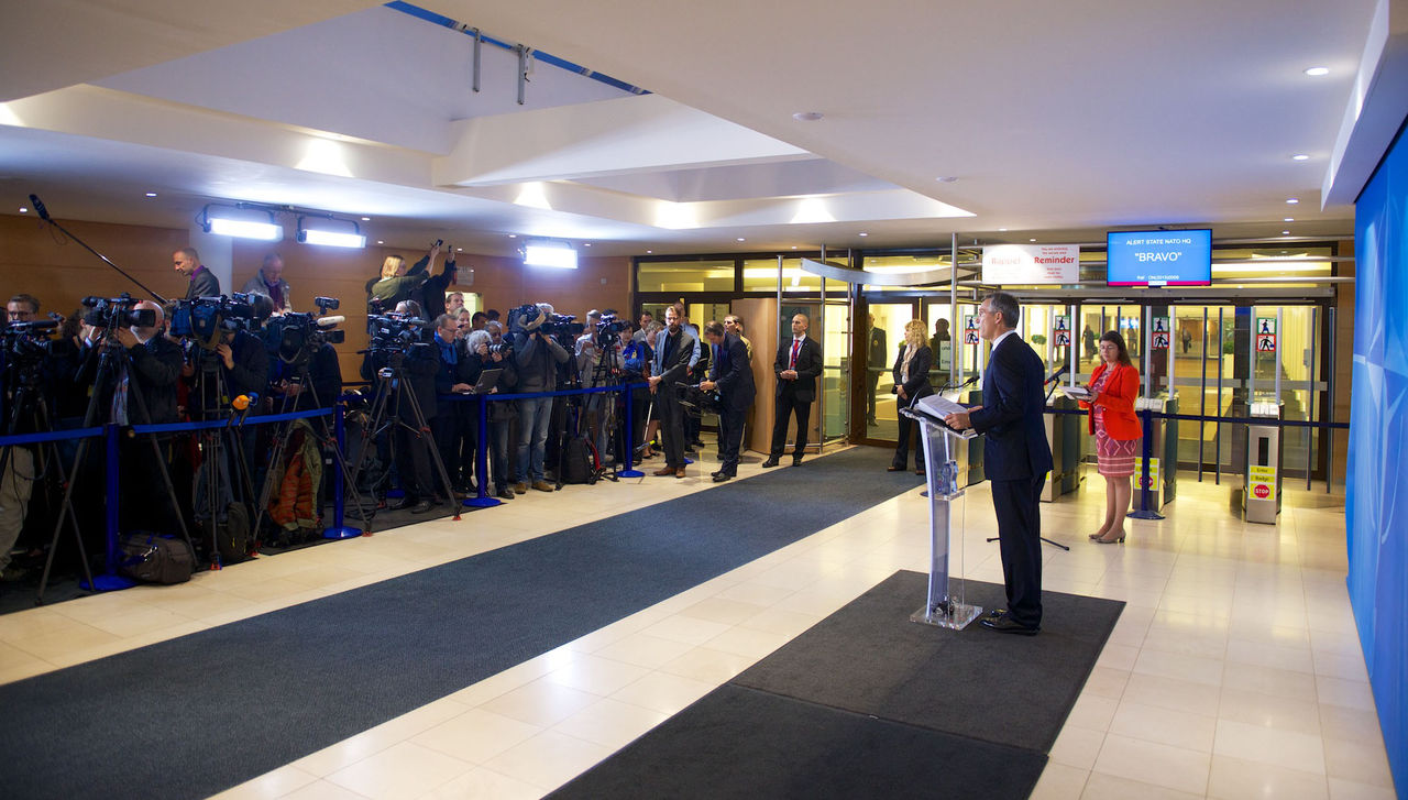 Doorstep statement by NATO Secretary General Jens Stoltenberg at the start of the meetings of NATO Defence Ministers at NATO headquarters