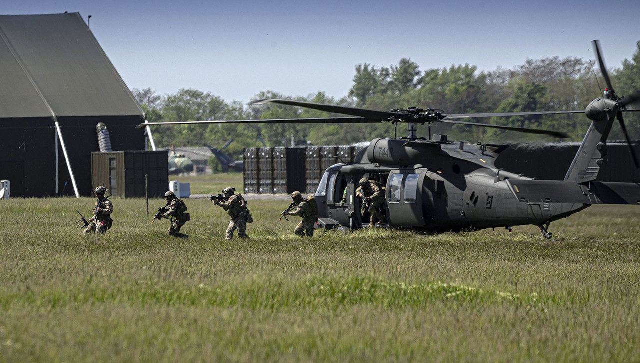 210513-rsocc-special-forces