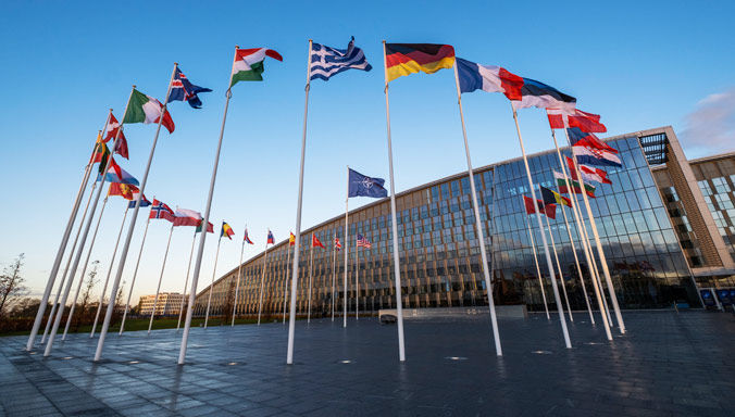 191120-natohq-29flags.jpg