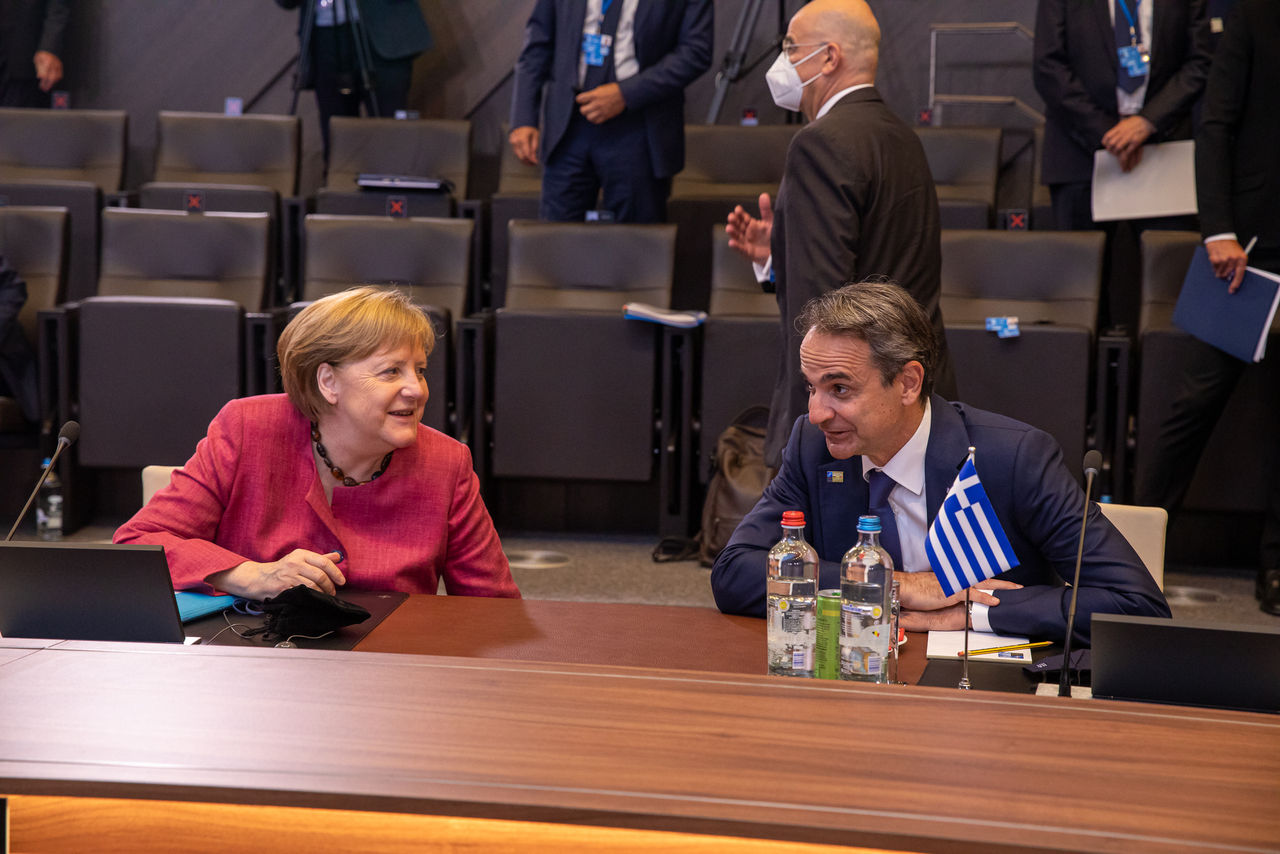 Angela Merkel (Chancellor of the Federal Republic of Germany) and Kyriakos Mitsotakis (Prime Minister, Greece)