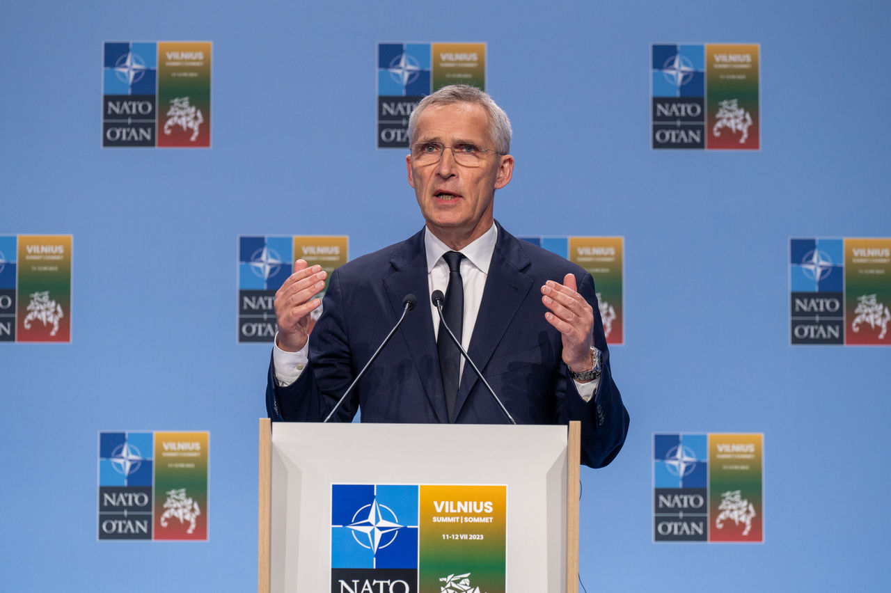 Press Conference by NATO Secretary General Jens Stoltenberg