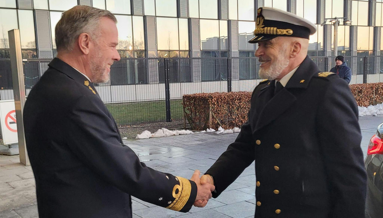 Admiral Cavo Dragone takes over from Admiral Bauer as Chair of the NATO Military Committee