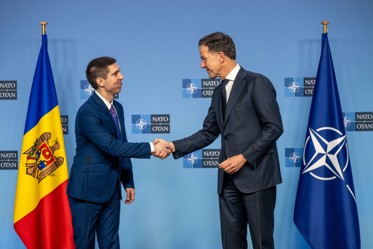 NATO Secretary General Mark Rutte meets Mihai Popșoi, Deputy Prime Minister and Minister of Foreign Affairs of Moldova