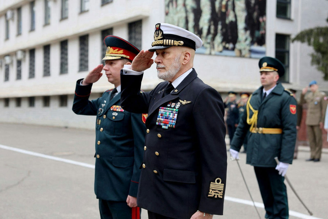 Chair of the NATO Military Committee Admiral Giuseppe Cavo Dragone visits the Republic of Moldova

