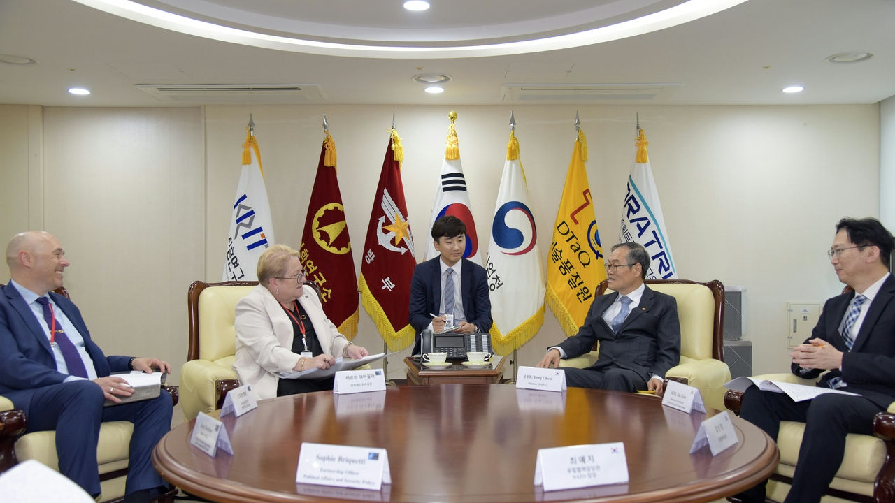 ASG Tarja Jaakkola meeting with Mr Lee Yong Chen, DAPA Minister (Credit: DAPA)